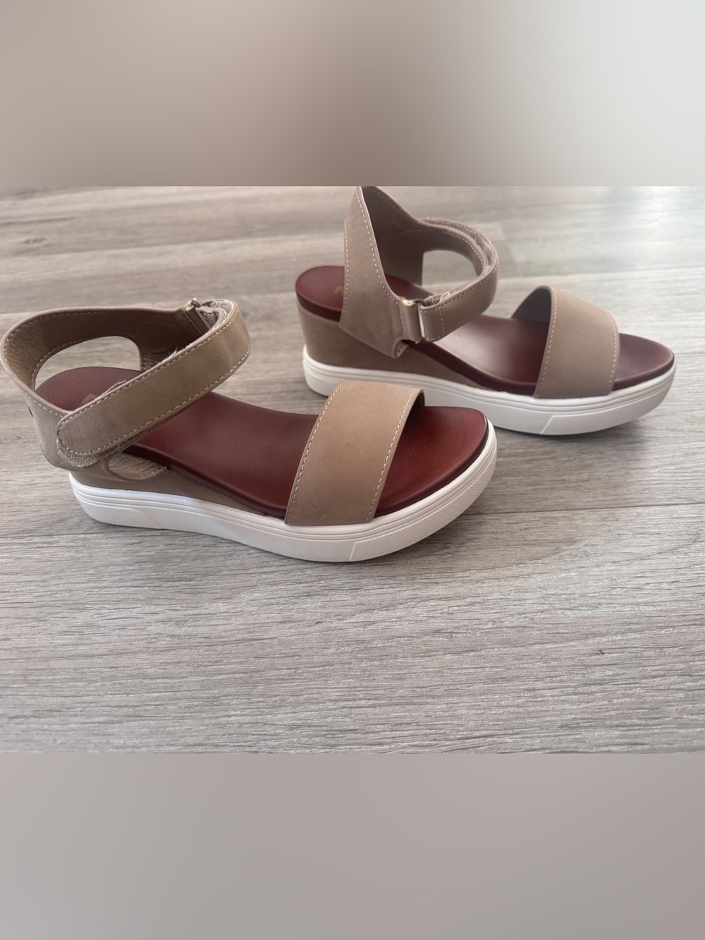 New MIA Taupe Wedge Sandal with White Sole